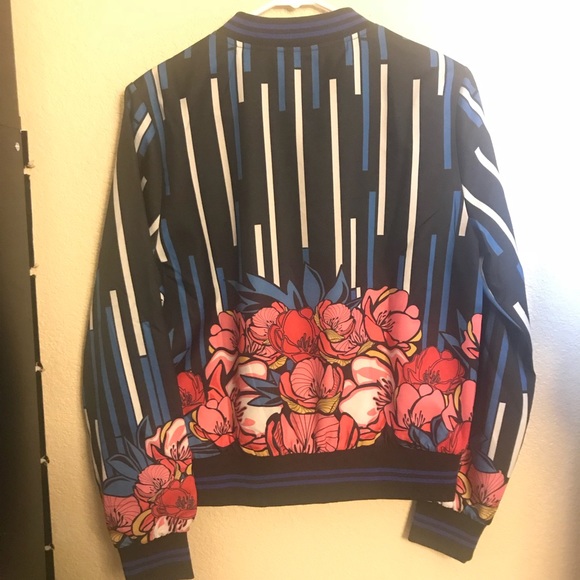 Jacket - Picture 4 of 6